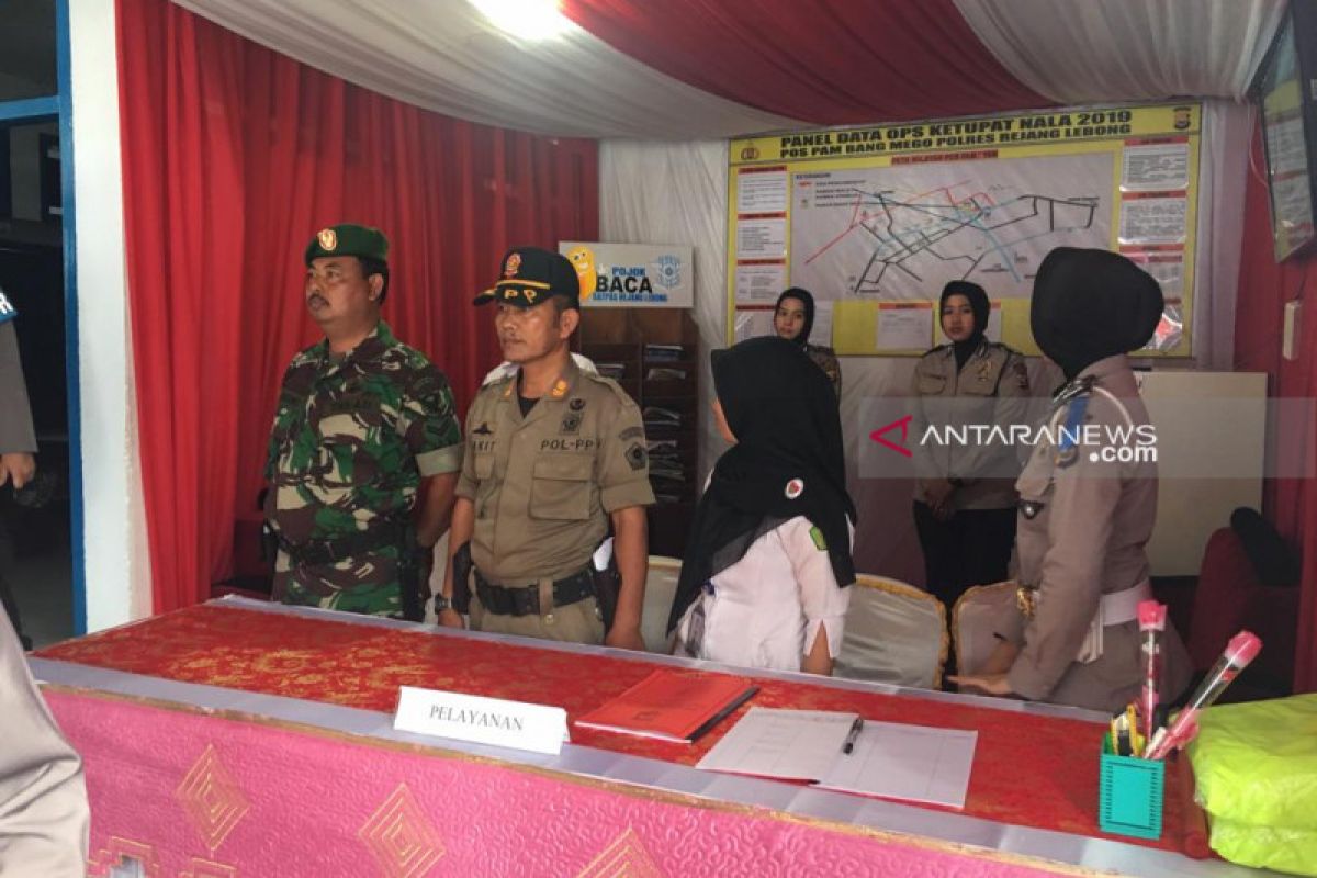 Anggota Kodim Rejang Lebong bantu pengamanan Lebaran