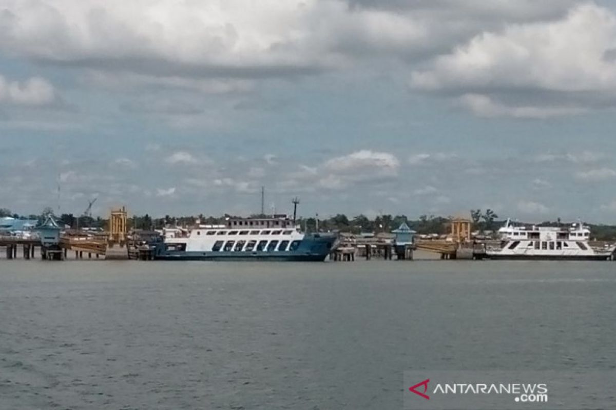 Penumpang Feri penyeberangan Penajam meningkat 30 persen