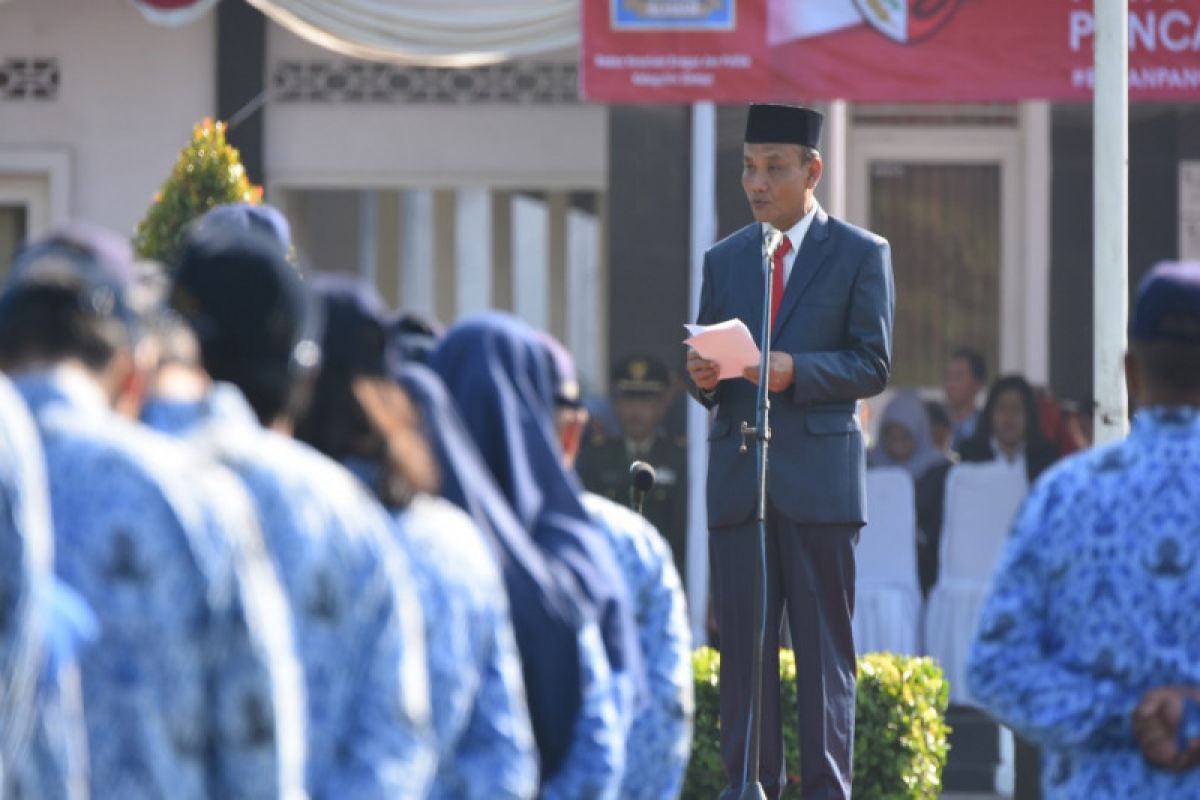 ASN Sleman ikuti upacara Hari Lahir Pancasila meskipun sedang libur