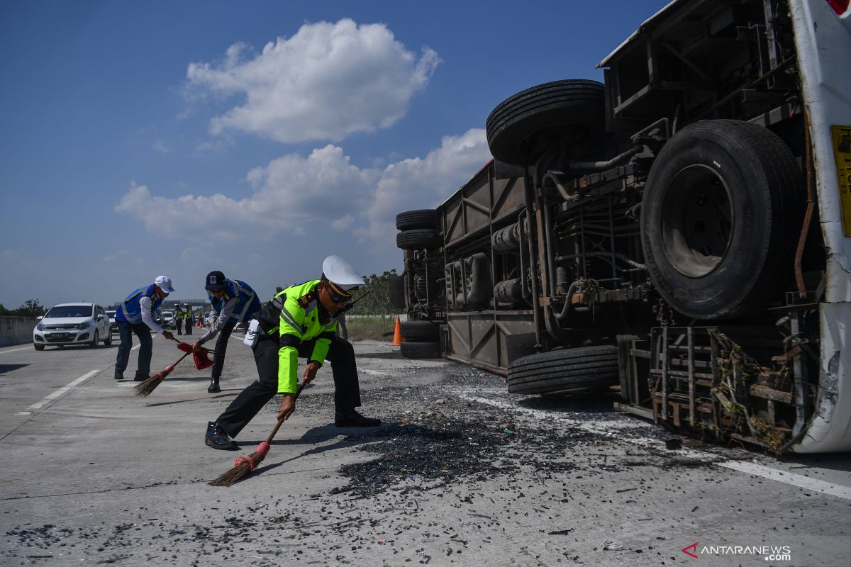 104 kecelakaan terjadi di Tol Ngawi-Kertosono