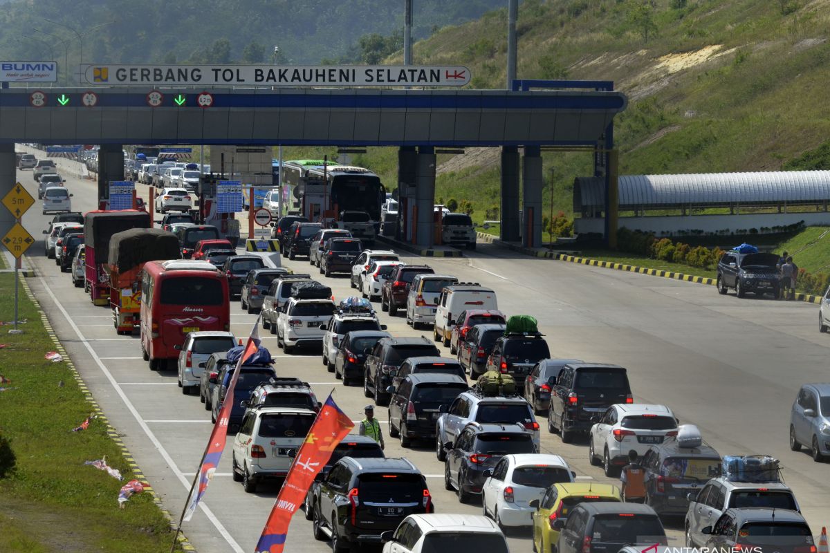 Hutama Karya lakukan penyesuaian  tarif Tol Sumatera mulai 23 Juni