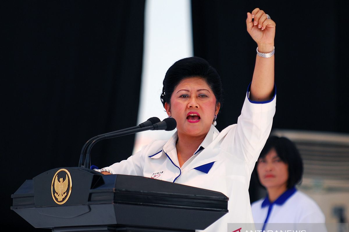 Doa netizen untuk Ani Yudhoyono