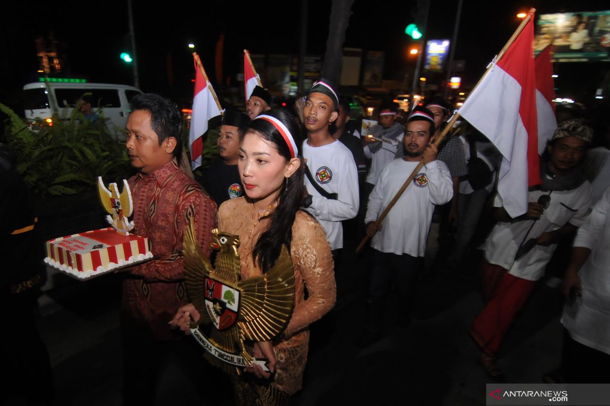 Kelahiran Pancasila memperbaiki pola kehidupan berbangsa