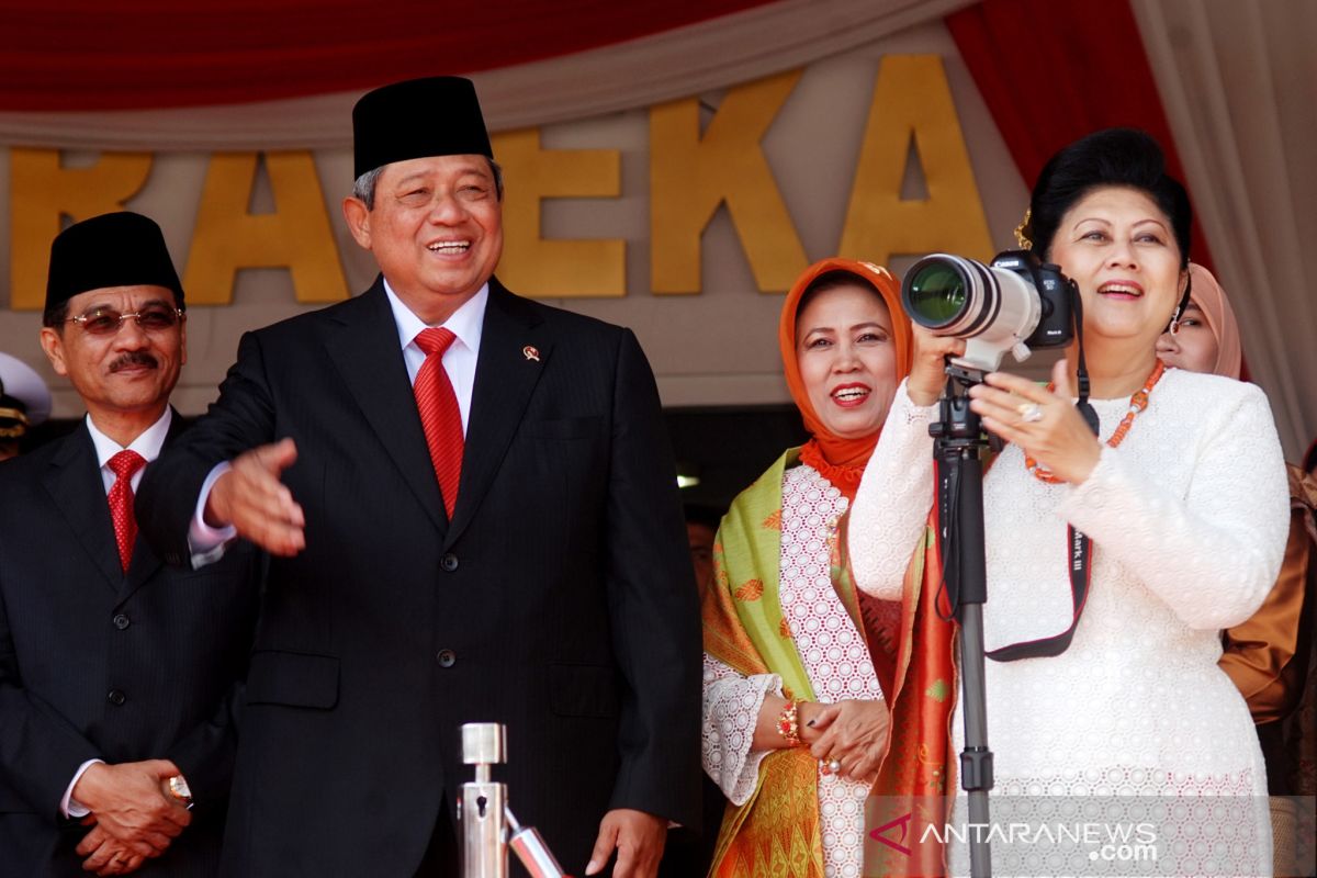 Romansa Ani Yudhoyono-SBY, jatuh hati dari pandangan pertama