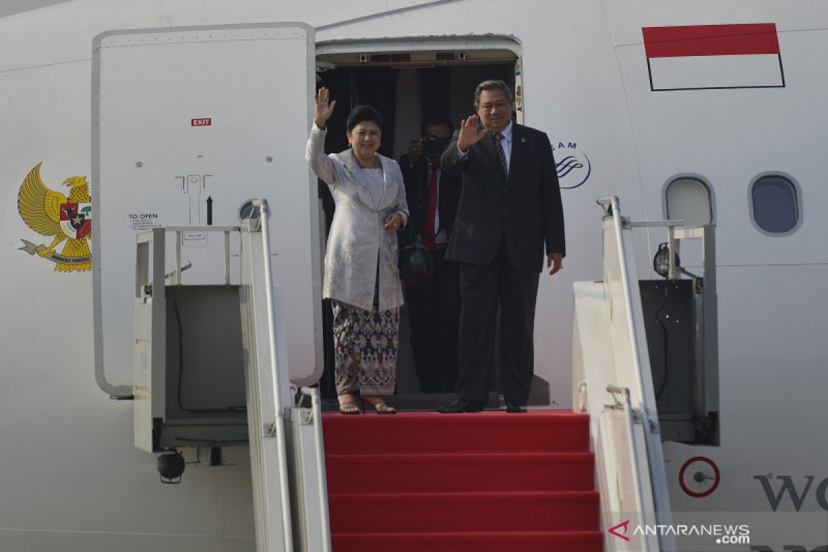 Ibu Ani Yudhoyono meninggal dalam kondisi tidak sadar