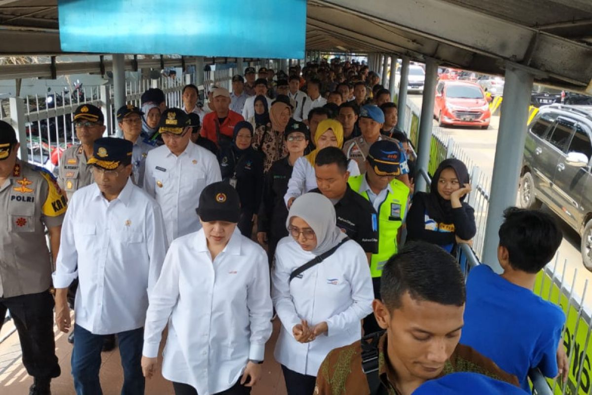 Respiratory infection, fatigue afflict travelers in Merak