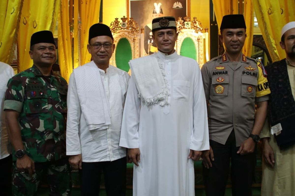 Sultan Pontianak ajak masyarakat bersama-sama jaga Kamtibmas