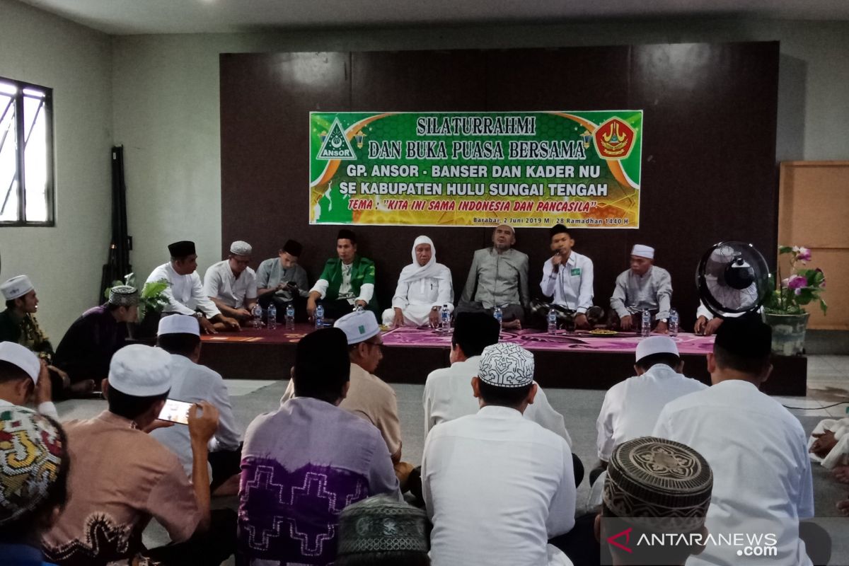 Silaturrahmi dan buka puasa bersama Ansor dan kader NU HST