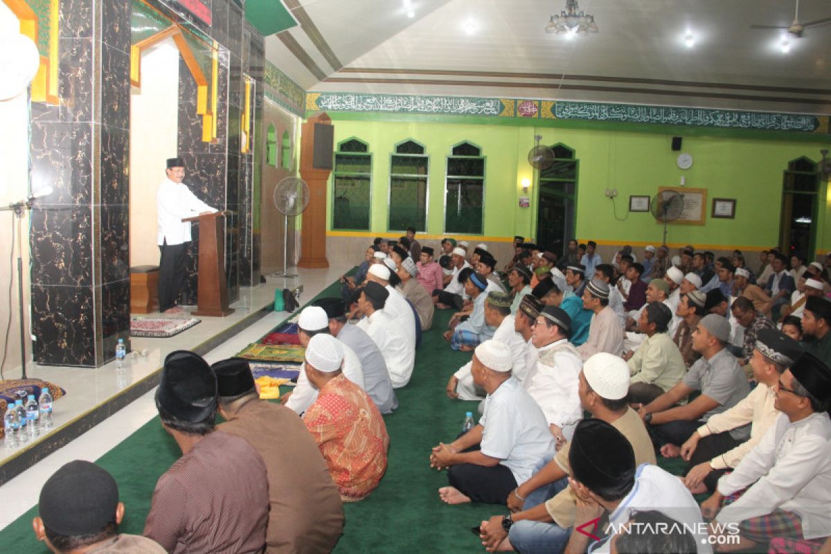 Gubernur Kepri bacakan surah Al Fatihah untuk Ibu Ani Yudhoyono