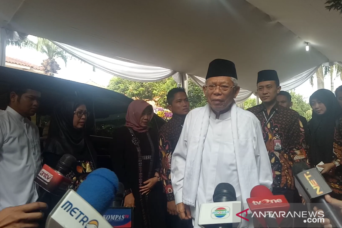 Maruf Amin sambangi Cikeas melayat Ani Yudhoyono