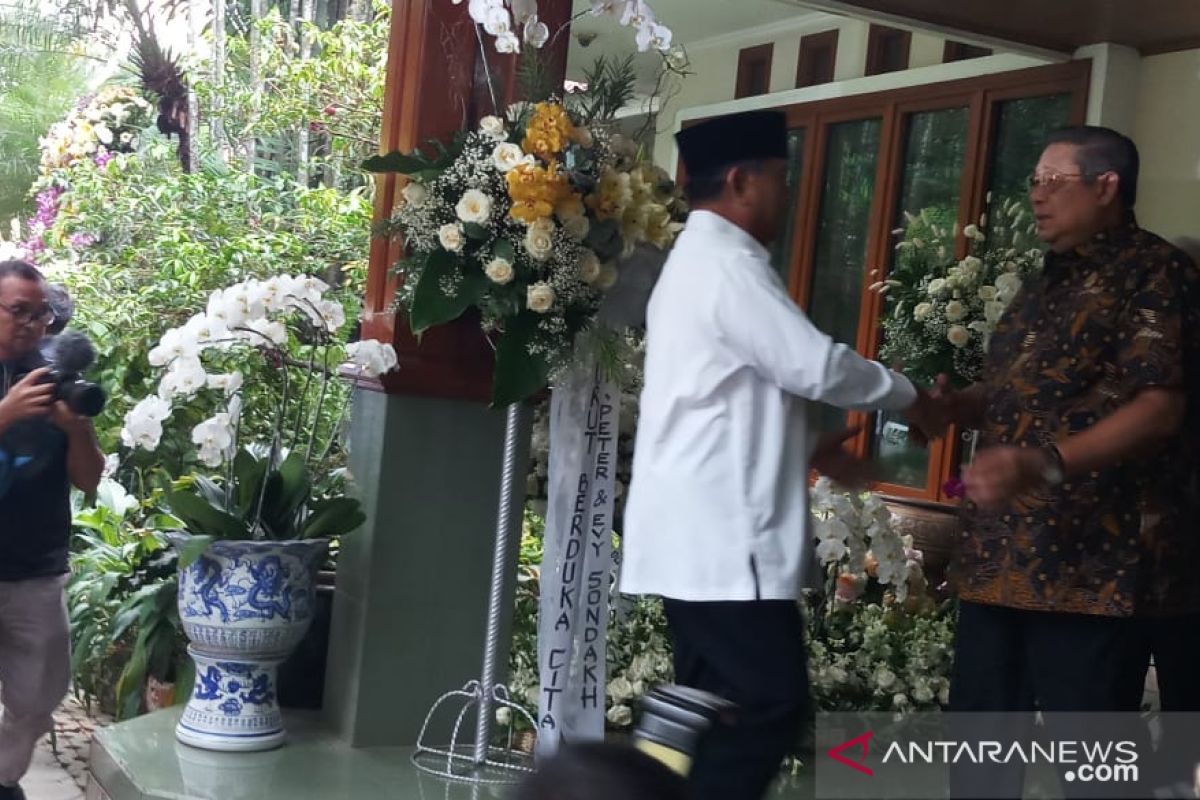 Sampaikan duka cita, Prabowo kunjungi kediaman SBY