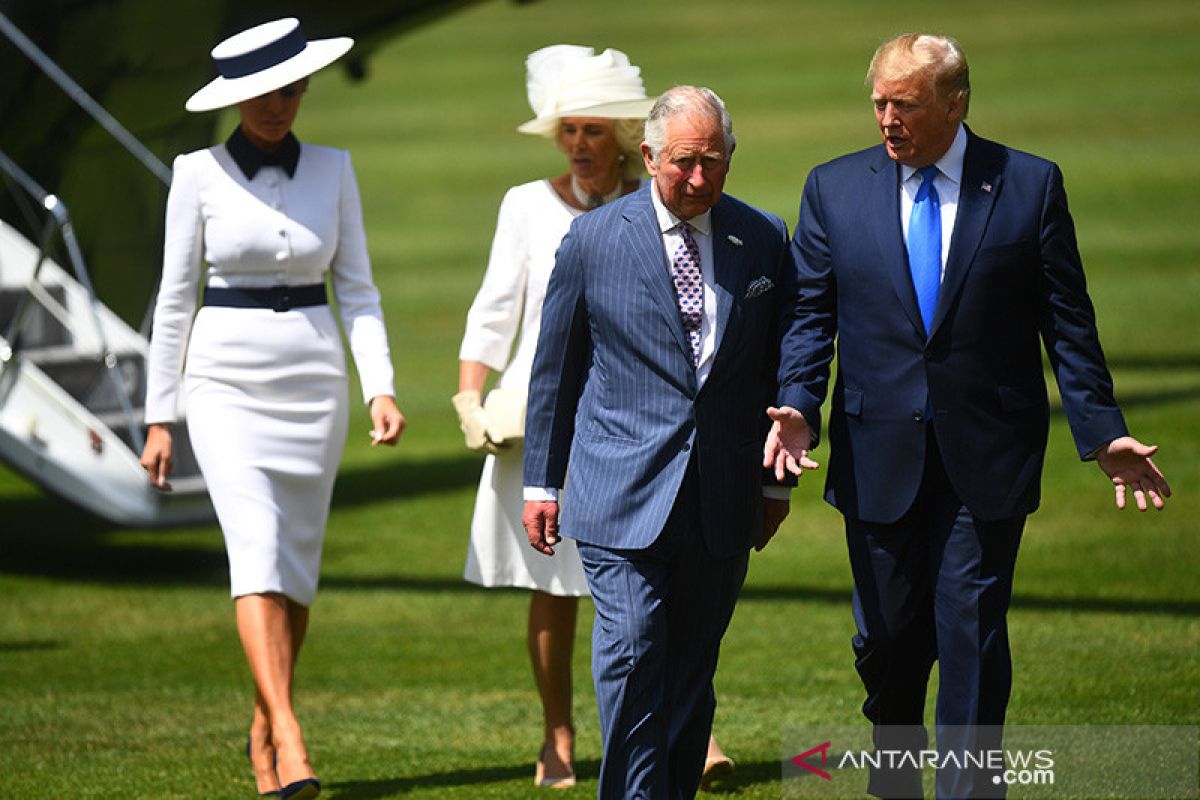 Pangeran Charles dan istrinya Camilla akan kunjungi Selandia Baru