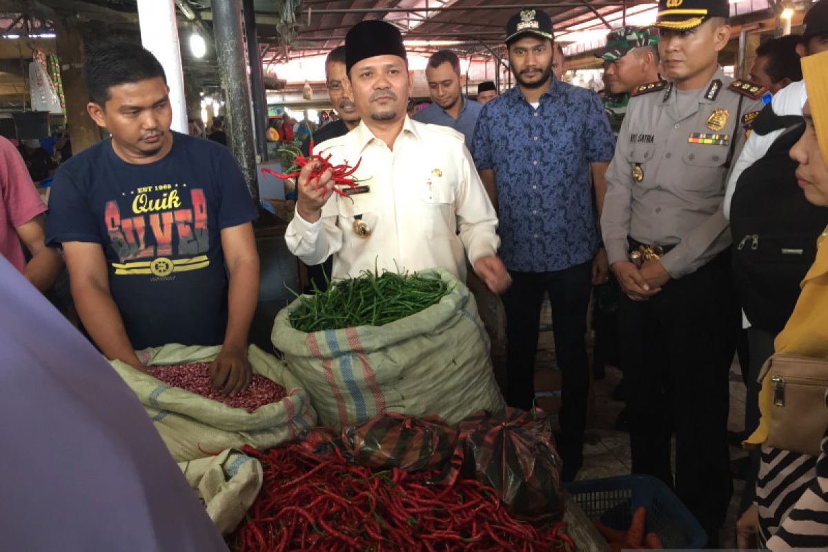 Harga kebutuhan pokok di Aceh Besar stabil jelang Lebaran