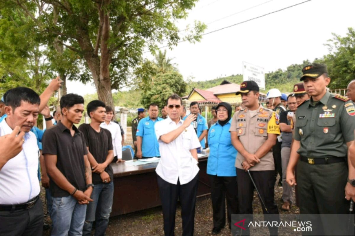 Polres Tapsel tes urine sopir angkutan Lebaran, dua positif