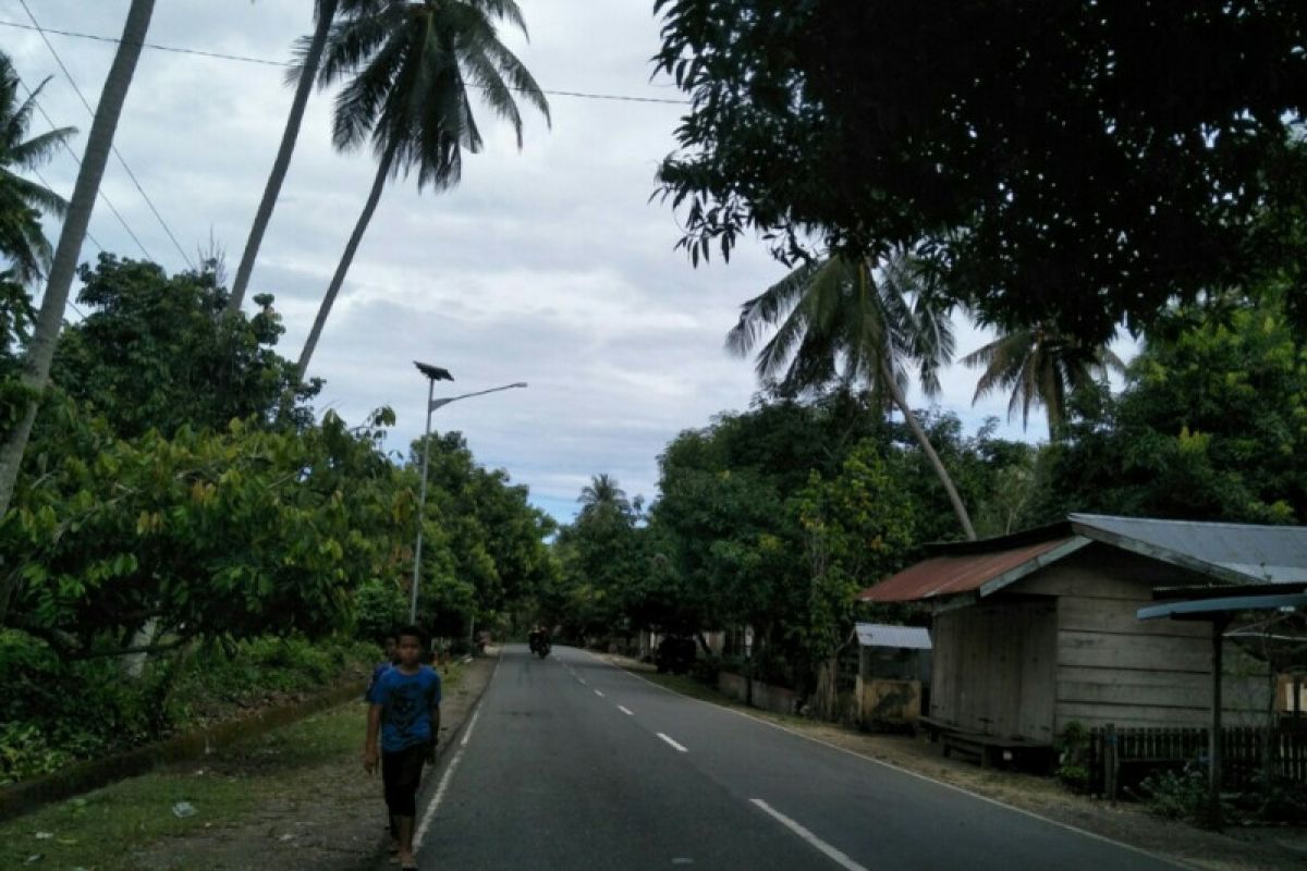 H-2, jalur trans Sulawesi Majene sepi pemudik