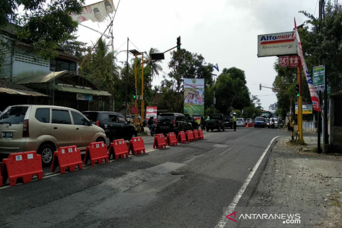 Lalu lintas di Kulon Progo terpantau ramai lancar (VIDEO)