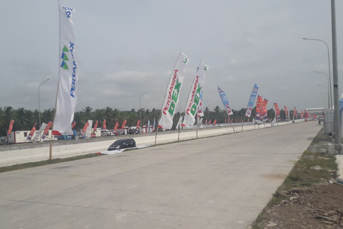 Jalan Tol Trans Sumatera lengang