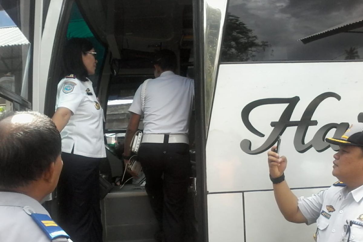 Kadishub Sulut dorong pemudik gunakan  angkutan umum di terminal