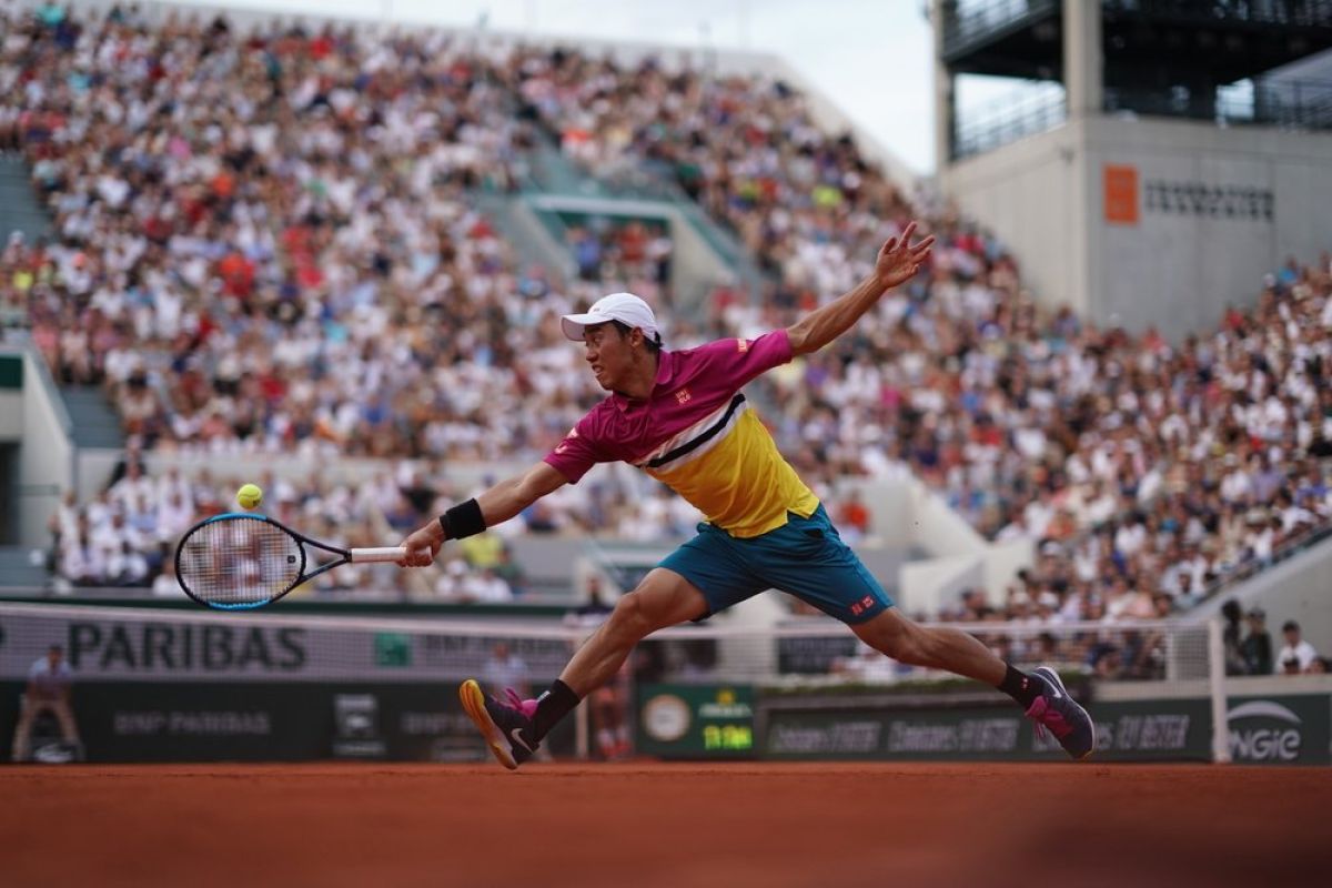 Nishikori menghadapi Nadal di perempat final French Open