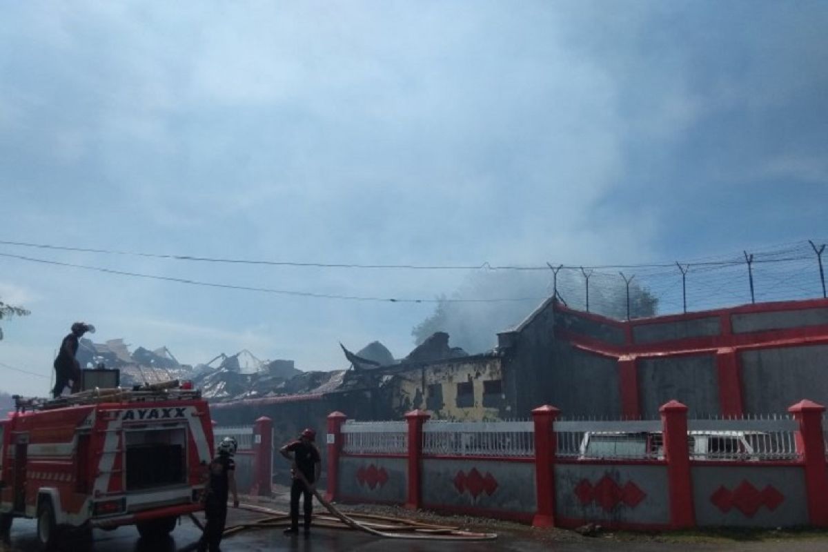 Lapas Kelas IIB Kabupaten Pidie terbakar