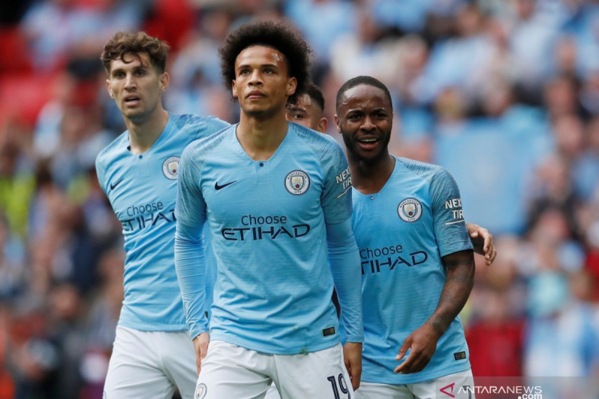 Pep Guardiola persilahkan Sane untuk tinggalkan Manchester City