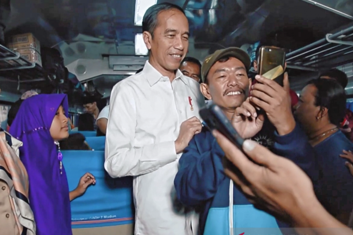 Malam takbiran, Joko Widodo kumpul bersama keluarga