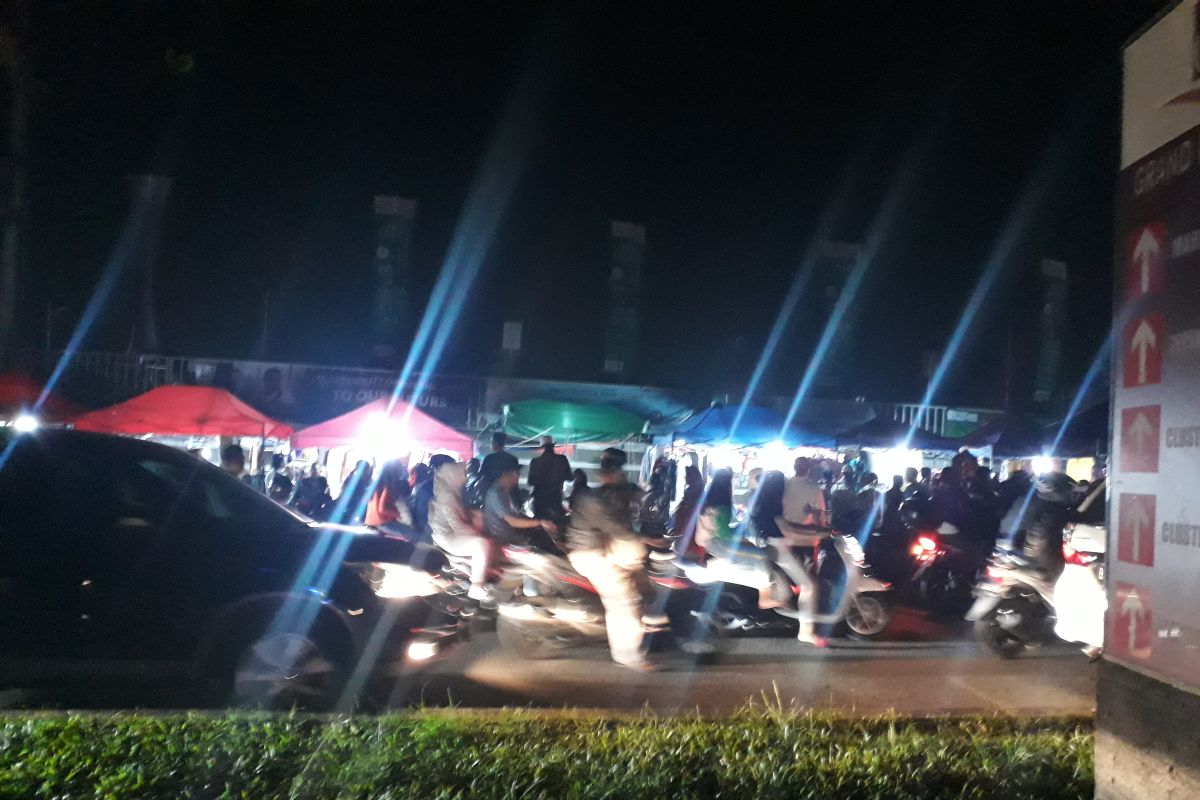 Sambut hari kemenangan warga Depok mengumandangkan Takbir