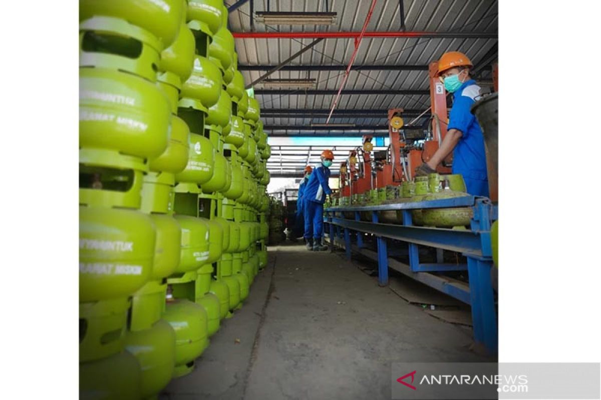 Pertamina salurkan 112.200 tabung elpiji bersubsidi ke Sumbar per hari