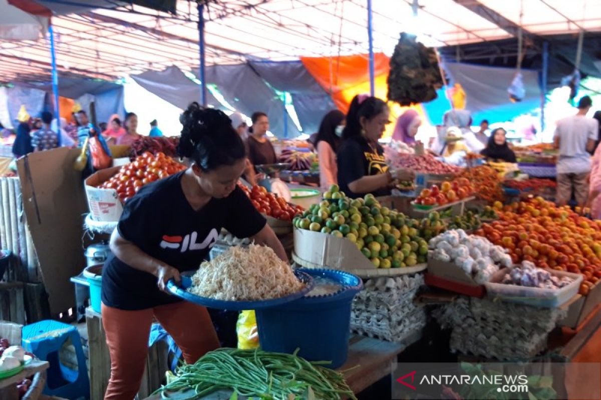 Masyarakat Babel diminta tidak berlebihan berbelanja kebutuhan Lebaran