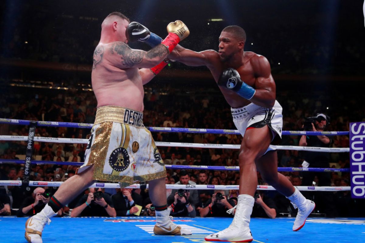 Tanding ulang Ruiz vs Joshua November atau Desember