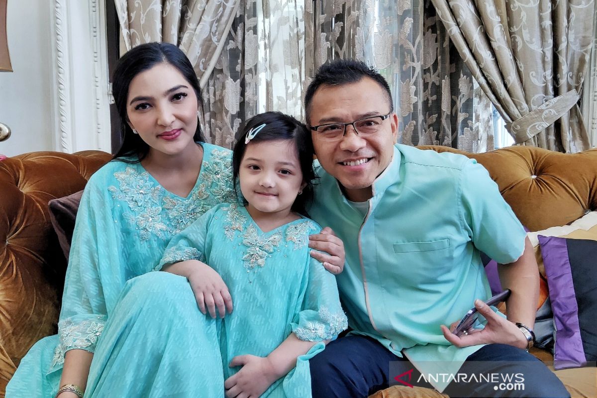 Ashanty-Anang Lebaran kedua di Kanada