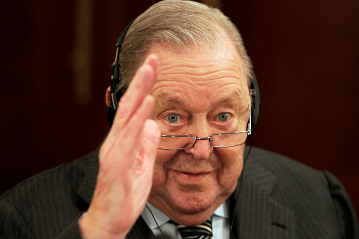 Johansson eks presiden UEFA meninggal dunia di usia 89 tahun setelah sakit