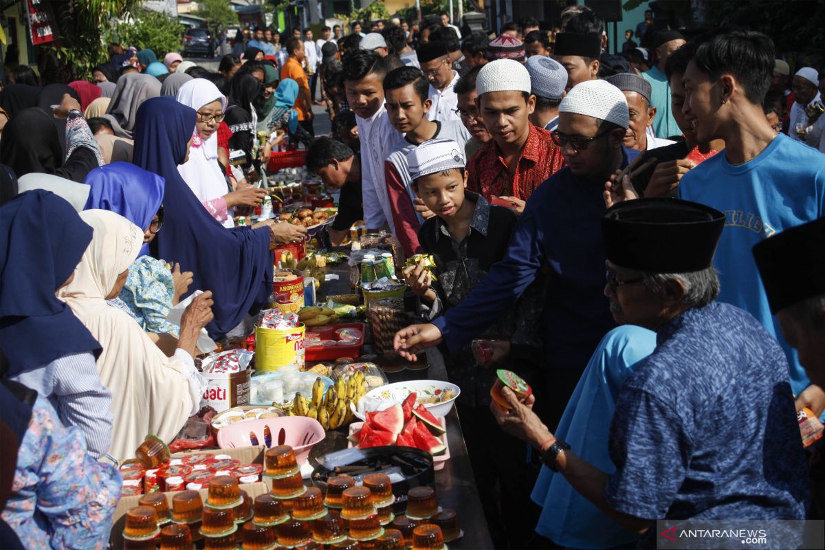 Berikut lima tips detoksifikasi setelah 'makan besar' Lebaran