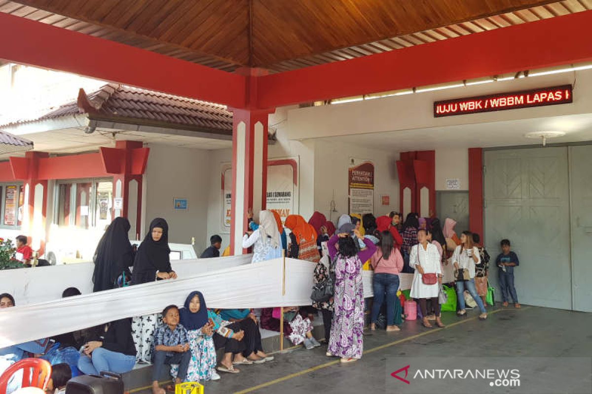 Lapas Kedungpane Semarang perpanjang waktu kunjungan selama Lebaran