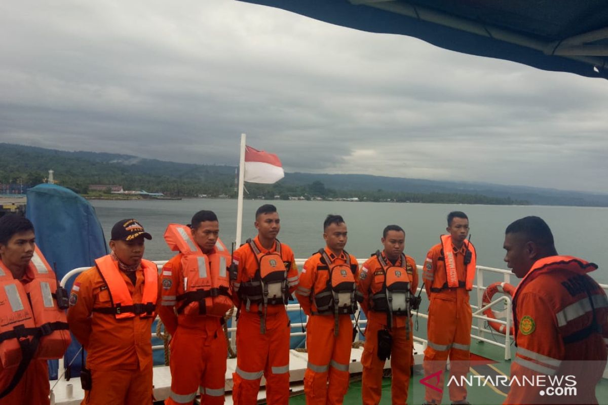 Pesawat TNI-AU turut cari KM Lintas Timur yang tenggelam