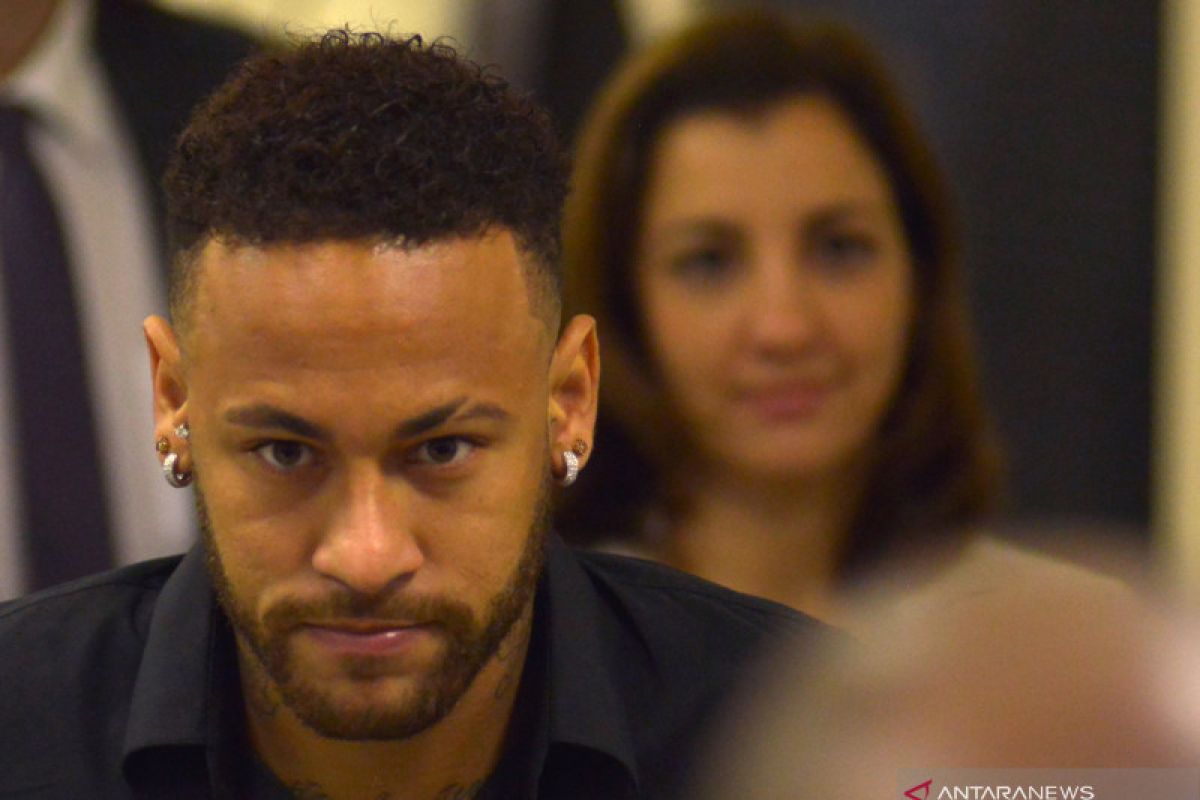 PSG siap lepas Neymar