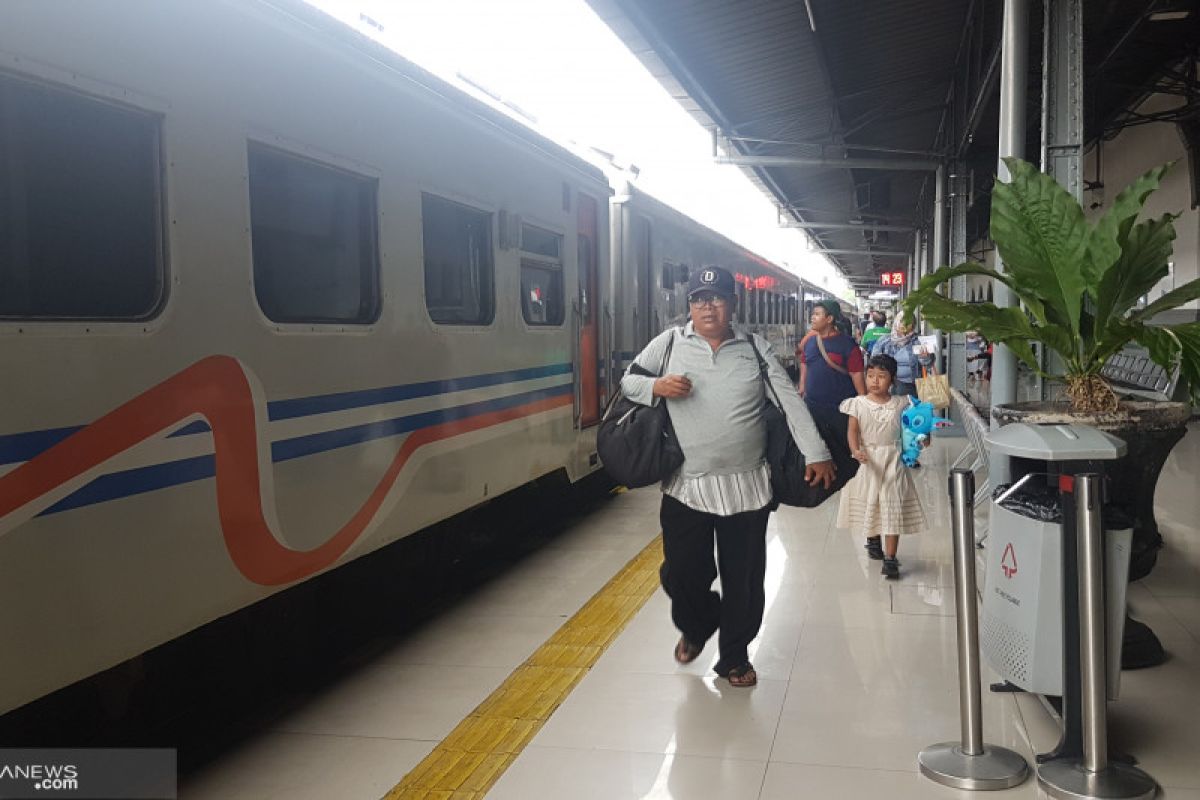 Stasiun Pasar Senen berangkatkan 26.839 pemudik "H+1" Lebaran