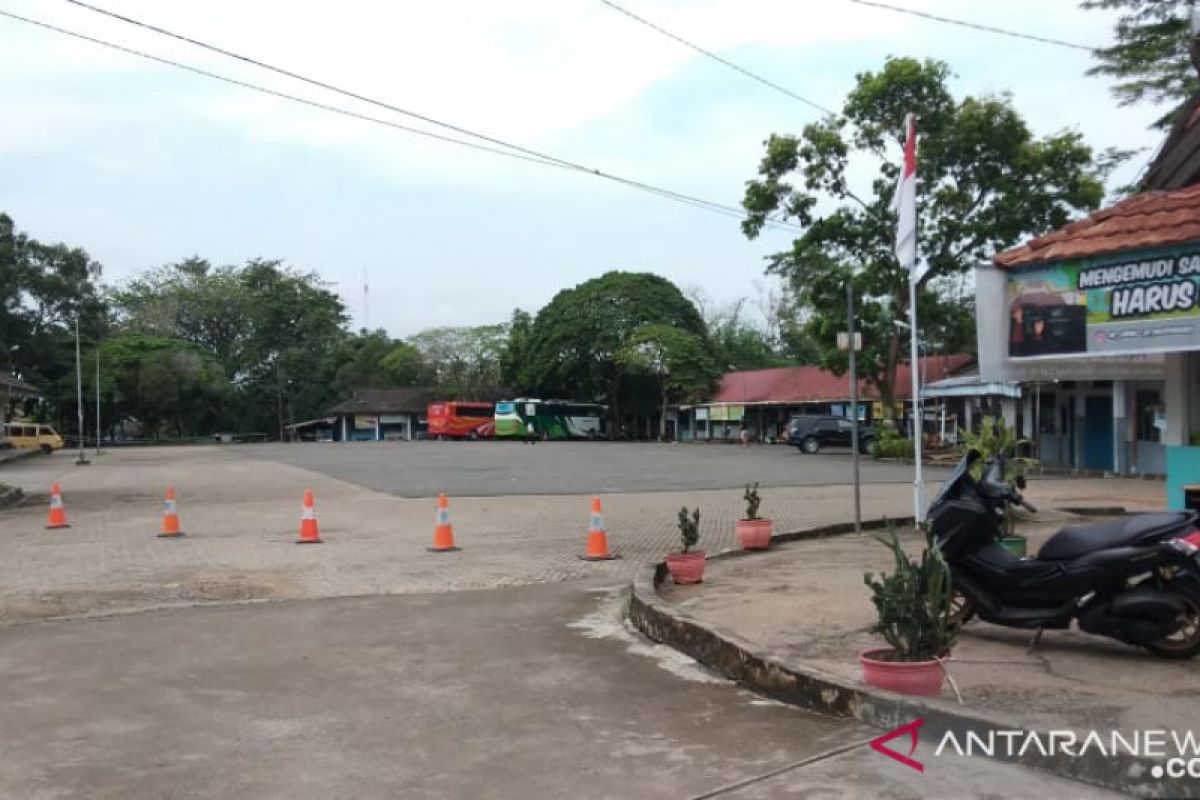 Truk masih dilarang melintas di Jambi