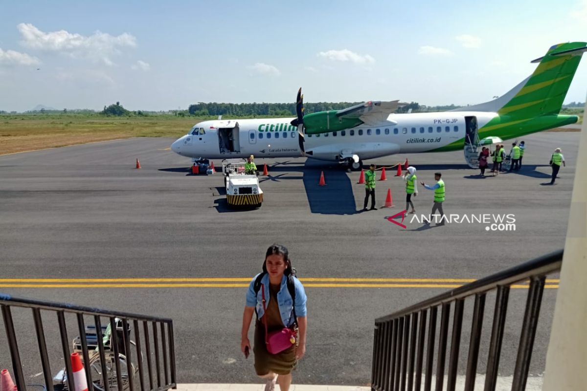 Puncak arus balik di Bandara Notohadinegoro Jember diperkirakan Minggu