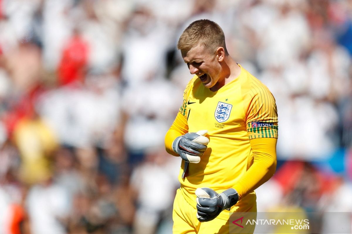 Inggris kalahkan Swiss 6-5 lewat adu penalti