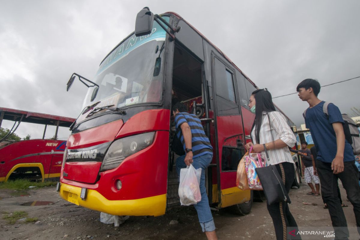 Arus balik lebaran ke Palu semakin berkurang