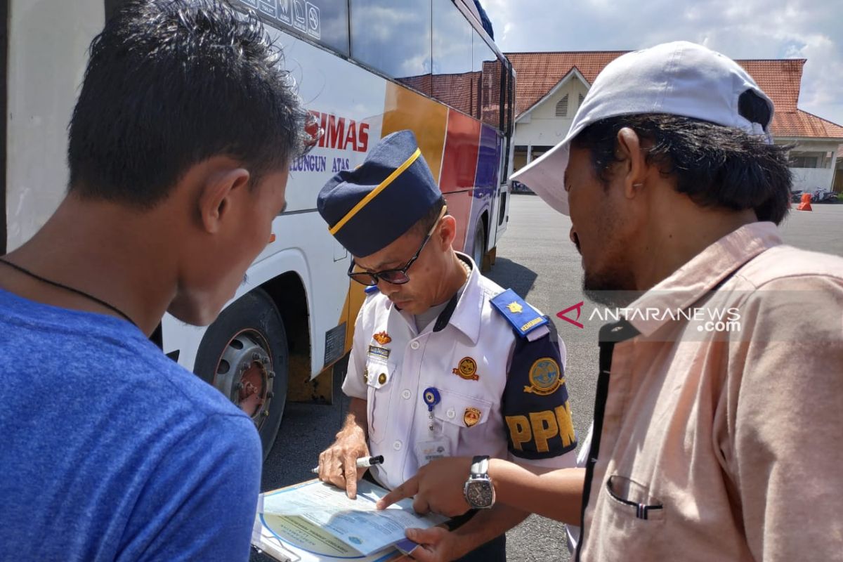 Arus balik Lebaran dari Bengkulu didominasi bus tujuan Jawa