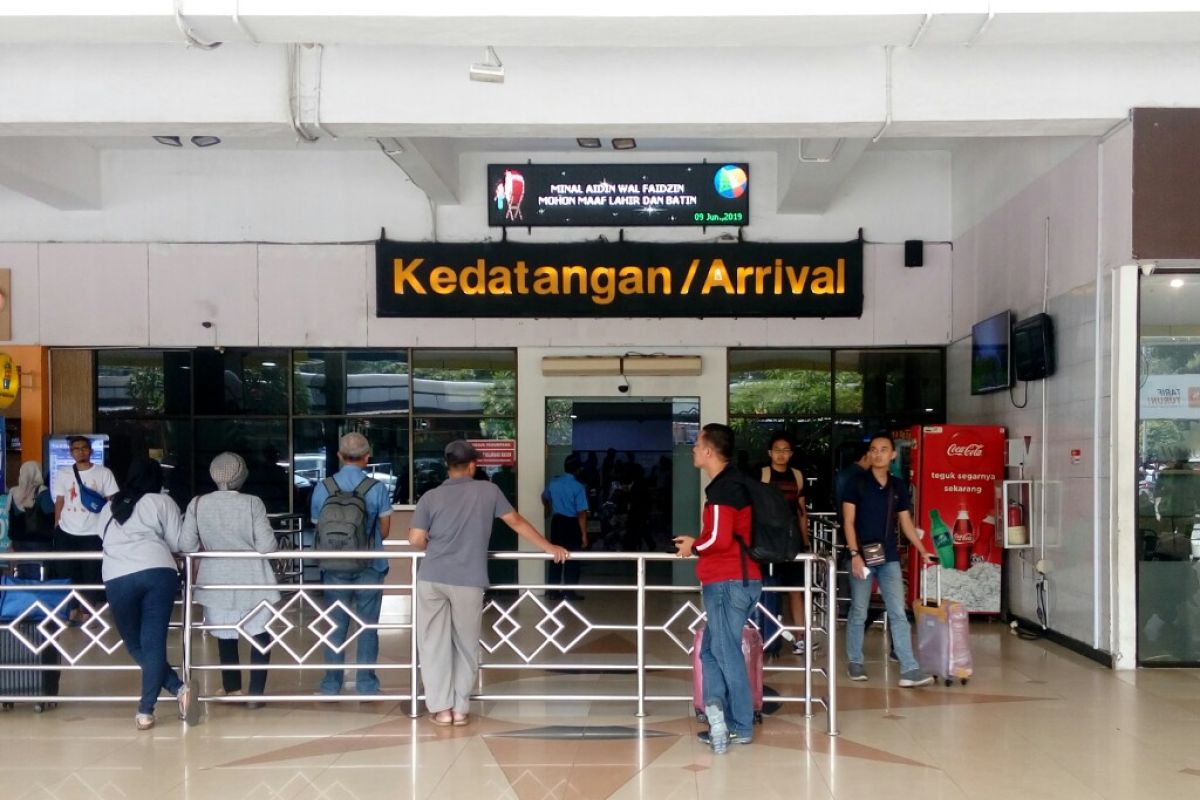 Pemudik manfaatkan libur terakhir Lebaran untuk kembali ke Jakarta