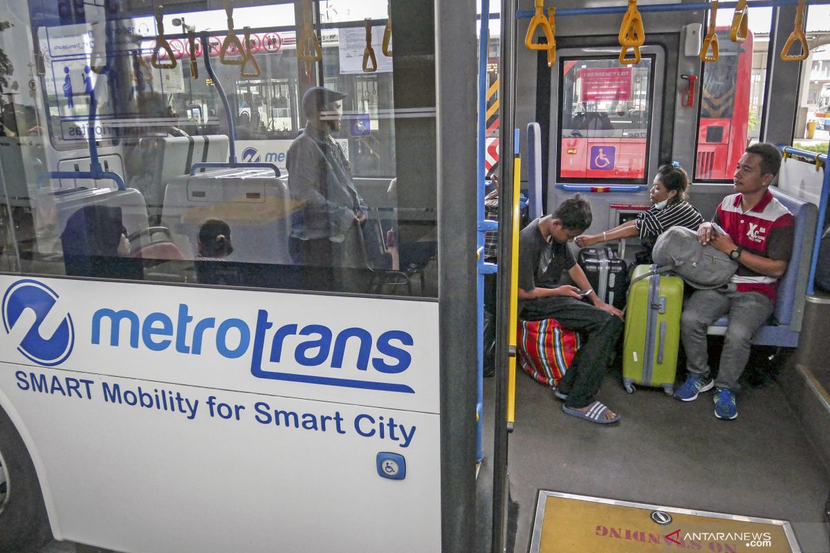 Transjakarta angkut 3,5 juta penumpang selama libur Lebaran