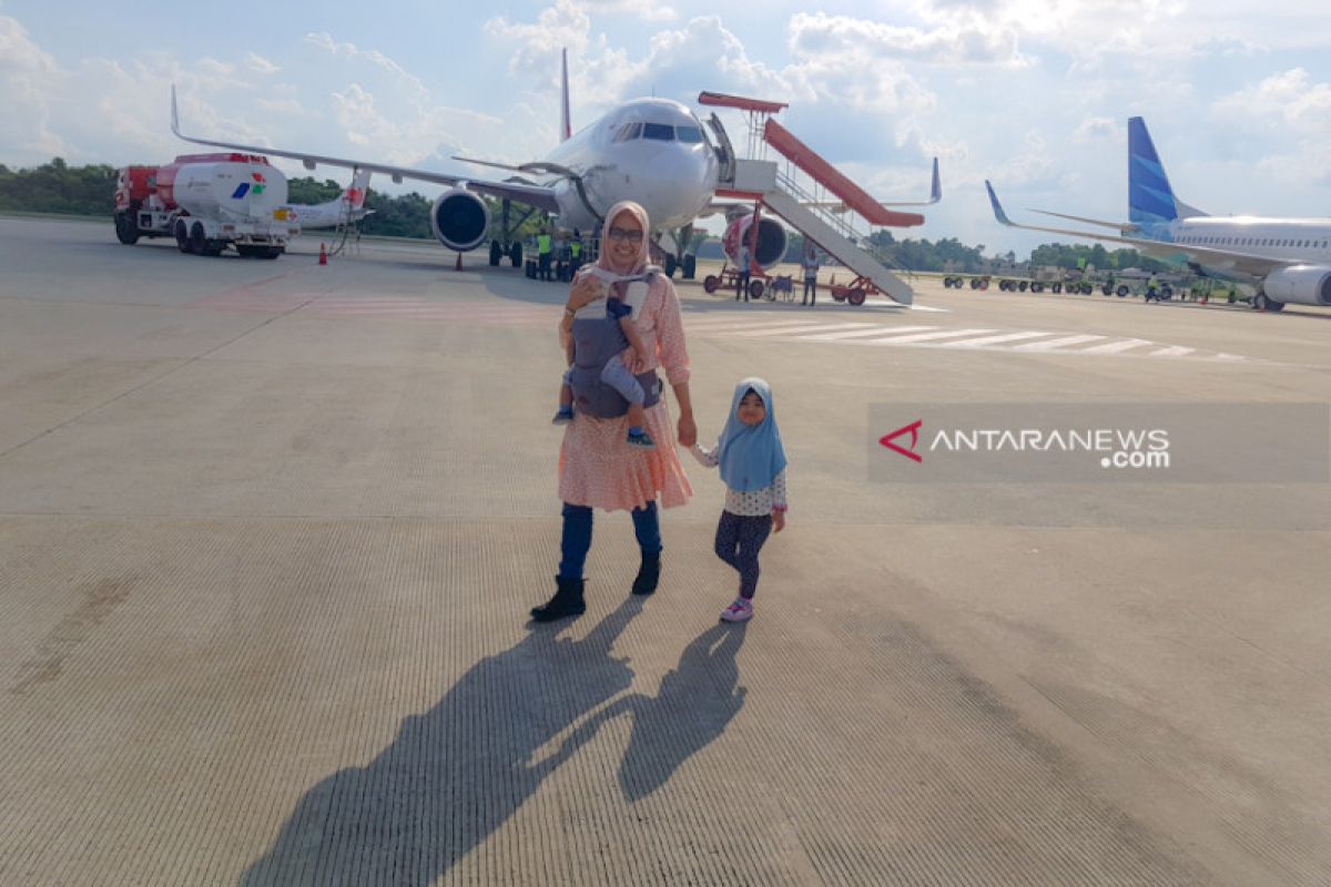 Penumpang di Bandara Pekanbaru selama libur Lebaran menurun 32 persen