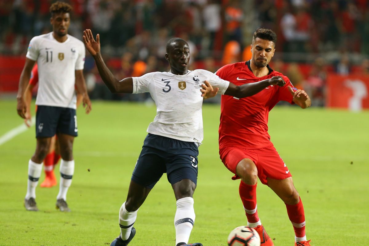 Madrid rekrut Ferland Mendy dari Lyon