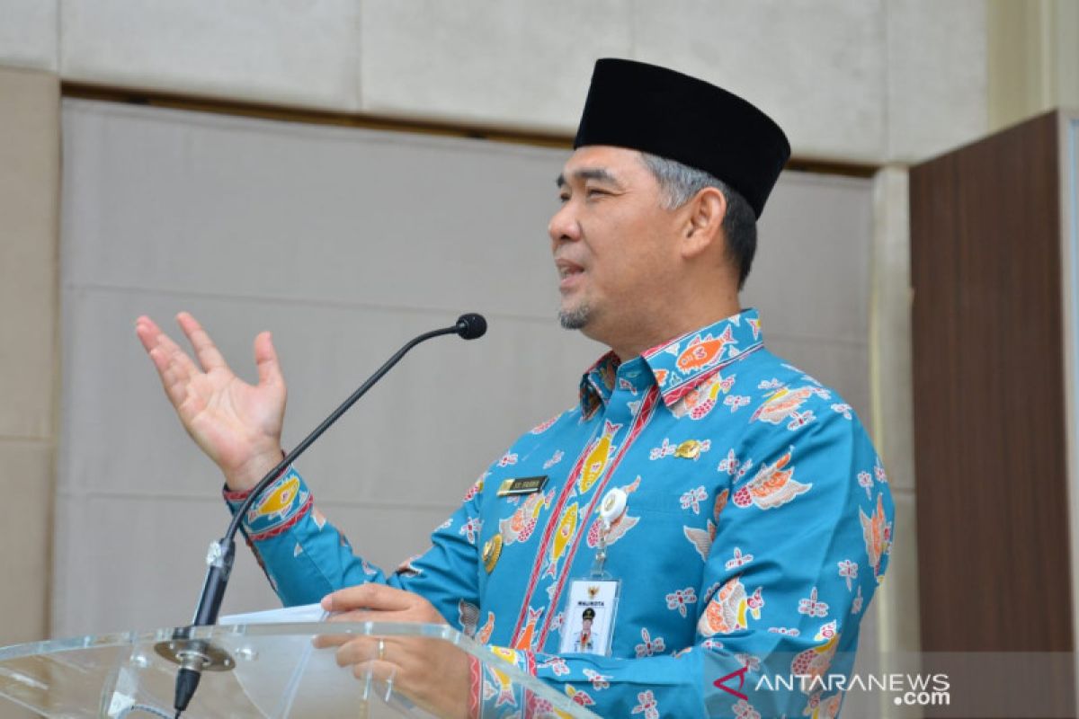 Pemkot Jambi targetkan mewisuda 2.000 tahfidz