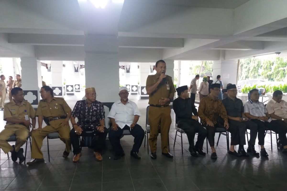 Sebagian besar pegawai Sekwan Kalsel masuk kerja