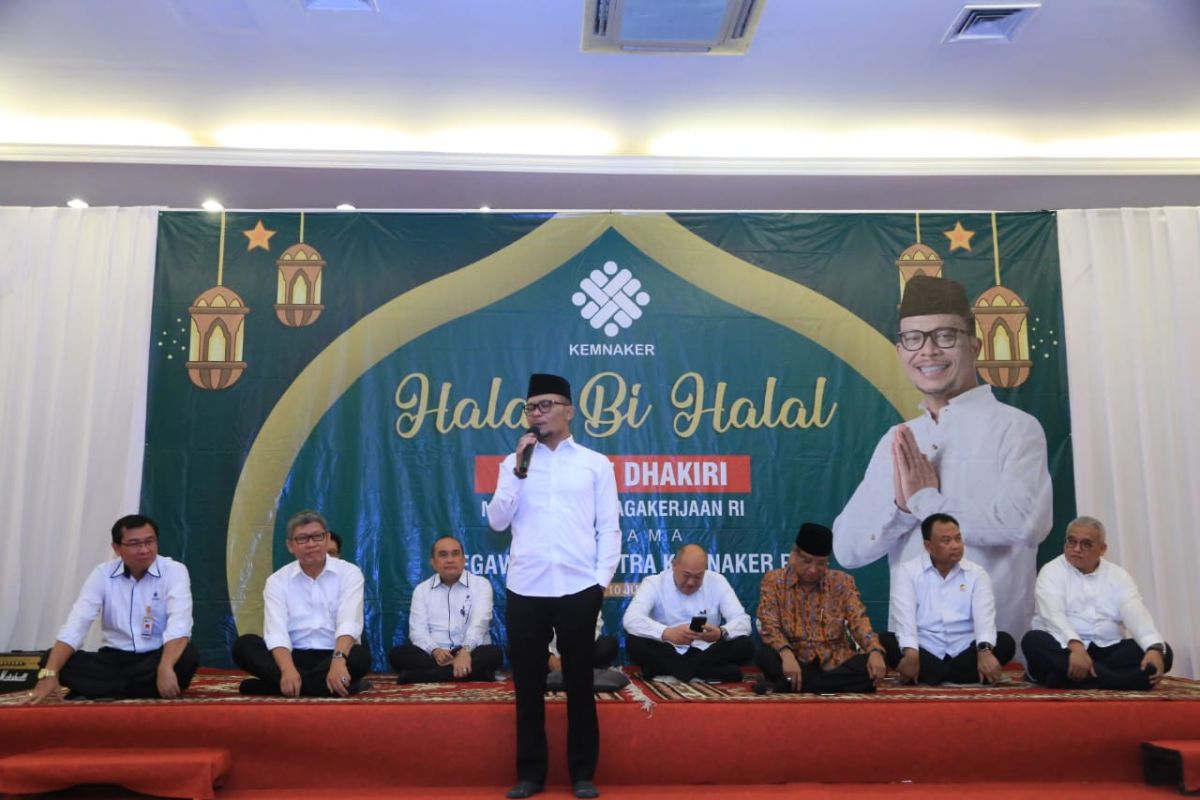 Menaker ajak ASN semangat layani masyarakat usai Lebaran