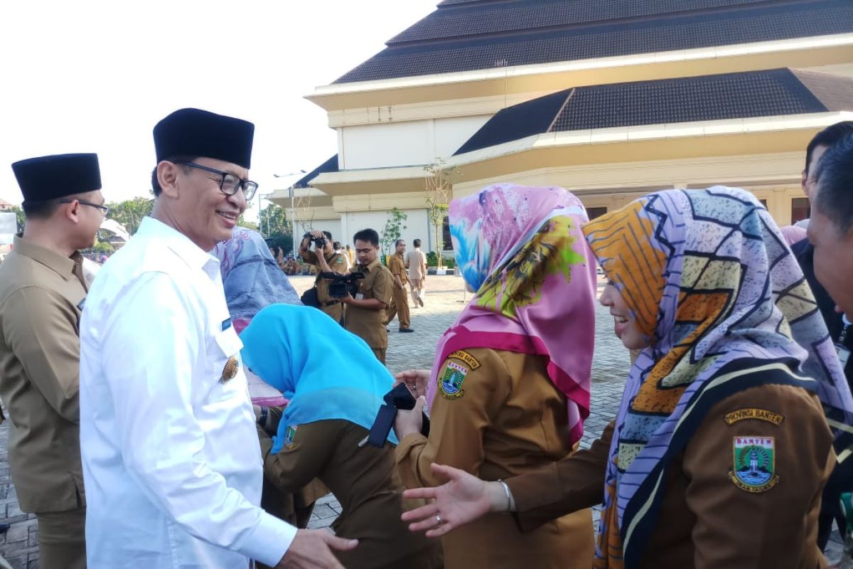219 ASN Provinsi Banten tidak masuk hari pertama  usai lebaran